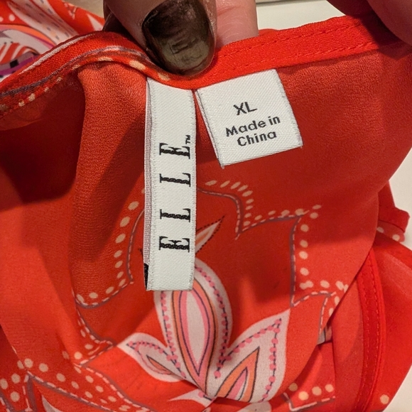 Vibrant Orange Sleeveless Top - Picture 2 of 6